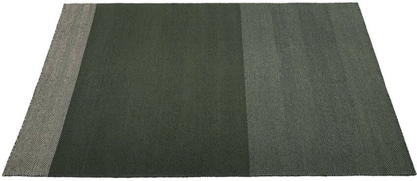 Muuto Varjo Rug Vloerkleed Donkergroen 240 x 170 cm